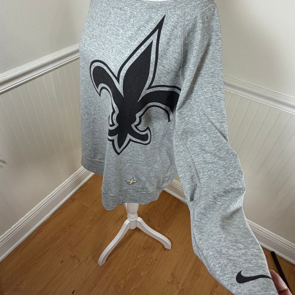 Nike New Orleans Saints Sweatshirt Womens Large Grey Dri-FIT Off‎ Shoulder NFL - Picture 5 of 8